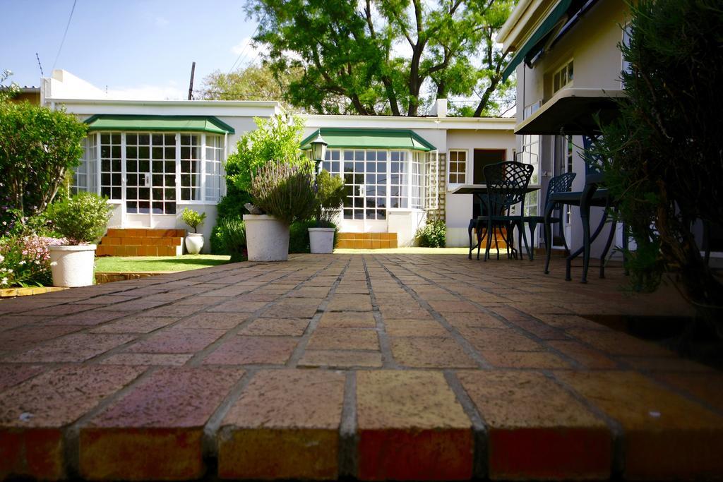Melville Manor Guest House Johannesburg Exterior foto